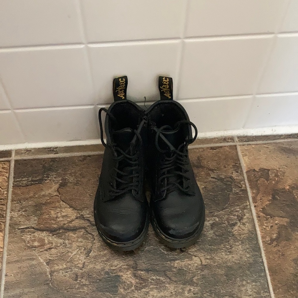 Girls Dr. Martens Boots
